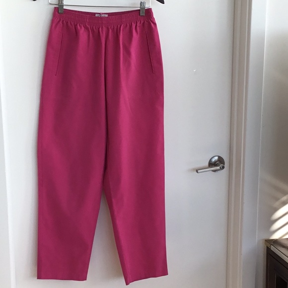 Koret scrubs - Picture 1 of 4